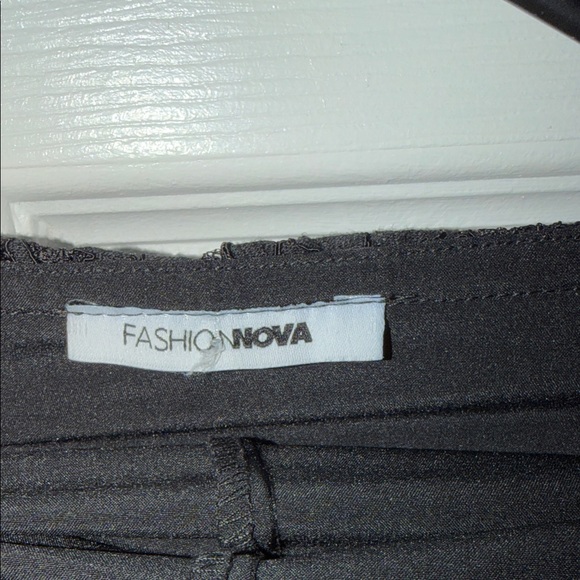 Fashion Nova Black Lace Crop Top - Picture 3 of 3